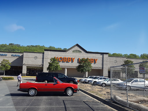 Craft Store «Hobby Lobby», reviews and photos, 255 Lakeshore Pkwy, Homewood, AL 35209, USA