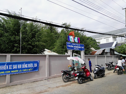 Trường Tiểu Học Trần Khánh Dư