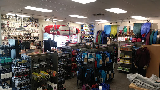 Outdoor Sports Store «Eastern Mountain Sports», reviews and photos, 1513 Iyannough Rd, Hyannis, MA 02601, USA