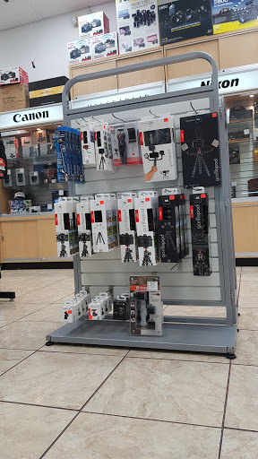 Electronics Store «Audio Video communication store - AVCSTORE», reviews and photos, 7500 NW 25th St #1, Miami, FL 33122, USA