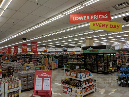 Supermarket «Lucky», reviews and photos, 2355 California Blvd, Napa, CA 94559, USA