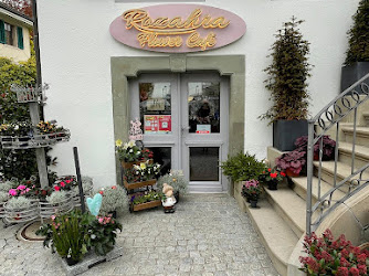 Rozahra Flower Café