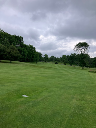 Golf Course «Turtle Creek Golf Course at the Garden Cathay», reviews and photos, 219 Plattekill Ardonia Rd, Wallkill, NY 12589, USA