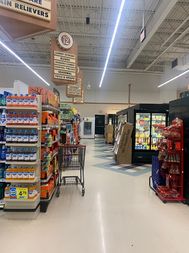 Grocery Store «Hannaford Supermarket», reviews and photos, 71 Jayview Dr, Enosburg Falls, VT 05450, USA