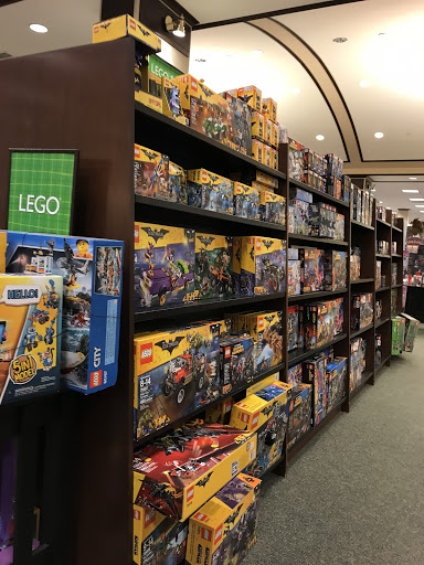 Book Store «Barnes & Noble», reviews and photos, 9891 Waterstone Blvd, Cincinnati, OH 45249, USA