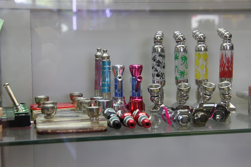 Tobacco Shop «Amsterdam Smoke Shop», reviews and photos, 510 W Court St, Seguin, TX 78155, USA