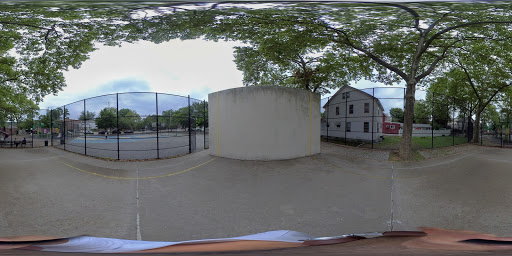 Park «Admiral Park», reviews and photos, 42-25 Little Neck Pkwy, Little Neck, NY 11363, USA