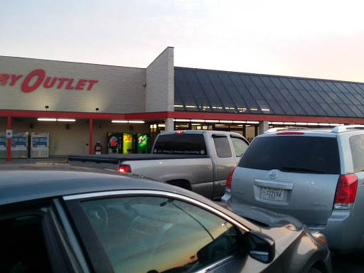 Grocery Store «United Grocery Outlet», reviews and photos, 1625 Decatur Pike, Athens, TN 37303, USA