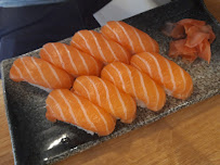 Sushi du Restaurant MOMOKO à Paris - n°7