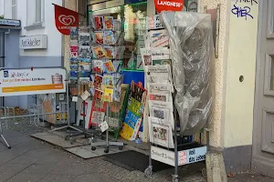 Berliner Zeitung Kiosk image