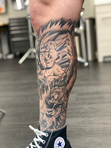 Explore american traditional tattoo filler ideas, creative tattoo ideas in San Diego, available at Hustle Tattoo & Piercing Studio