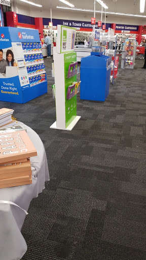 Office Supply Store «Staples», reviews and photos, 9222 E R L Thornton Fwy, Dallas, TX 75228, USA