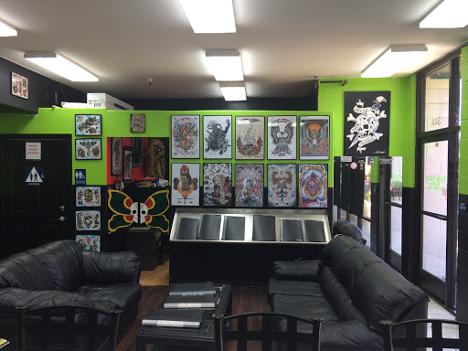 Tattoo Shop «Electric Voodoo Tattoo», reviews and photos, 34 Union Way # A, Vacaville, CA 95687, USA