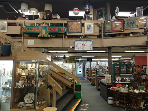 Antique Store «Midtown Antique Mall», reviews and photos, 301 Main St S, Stillwater, MN 55082, USA