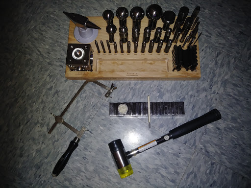 Hardware Store «Harbor Freight Tools», reviews and photos, 6272 Pearl Rd, Parma Heights, OH 44130, USA