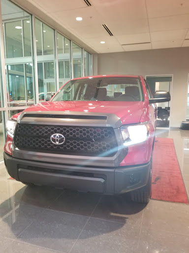 Toyota Dealer «Toyota of Fort Walton Beach», reviews and photos, 1006 Beal Pkwy NW, Fort Walton Beach, FL 32547, USA