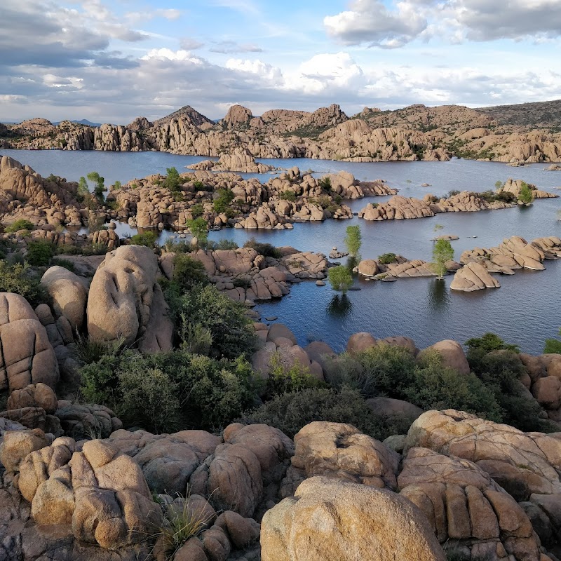 Watson Lake Park