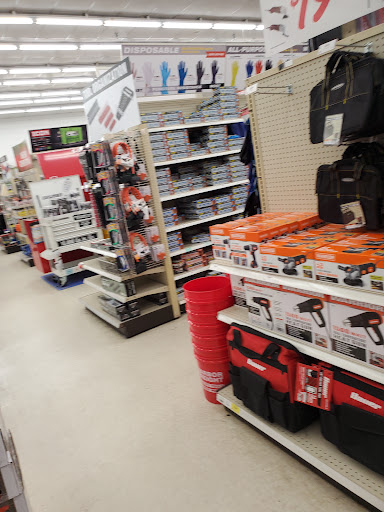 Hardware Store «Harbor Freight Tools», reviews and photos, 290 Eisenhower Dr, Biloxi, MS 39531, USA