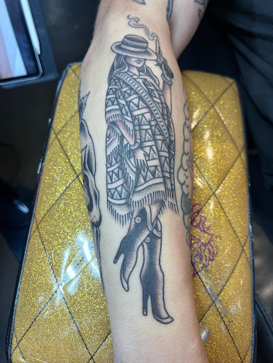 Explore simple hand tattoo ideas, creative tattoo ideas in San Diego, available at Sideshow Tattoo and Piercing