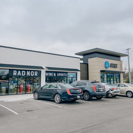 Liquor Store «Radnor Wines and Spirits», reviews and photos, 4685 Trousdale Dr # C, Nashville, TN 37204, USA
