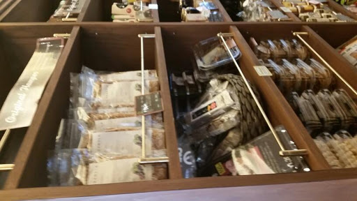 Grocery Store «Foodtown of Bay Ridge», reviews and photos, 9105-27 3rd Ave, Brooklyn, NY 11209, USA