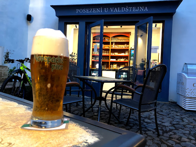 Posezení u Valdštejna