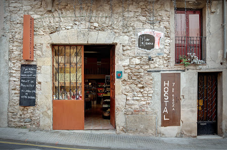 7 de Ribera Hostal Agrobotiga Plaça de la Verge, 6, 43740 Móra d'Ebre, Tarragona, España