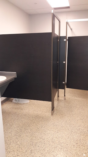 Thrift Store «Goodwill Store & Donation Center», reviews and photos, 675 W North Ave, Elmhurst, IL 60126, USA