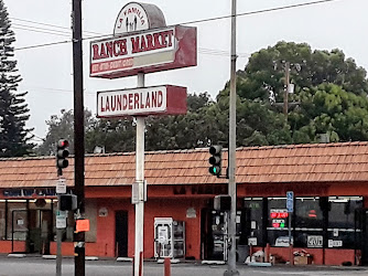 Familia Ranch Market