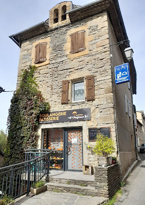 Gîte d'étape - Maison du boulanger Le Bleymard à Mont Lozère et Goulet