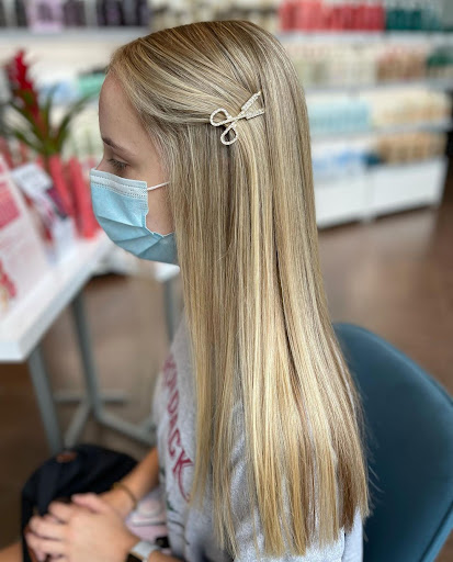 Beauty Salon «Salon Del Sol - Short Pump», reviews and photos, 11800 W Broad St, Richmond, VA 23233, USA