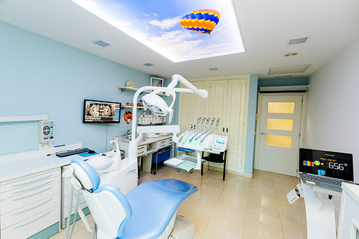 Clínica Dental Odontic / Dra María J. Pérez Rodríguez en Benavente