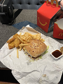 Cheeseburger du Restauration rapide McDonald's à Chessy - n°7
