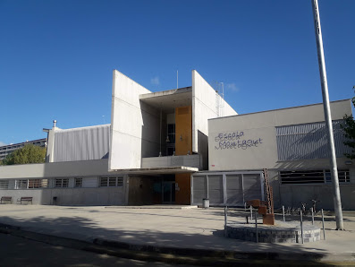 Escuela Pública Montagut C/ Camí de la Riera de Dalt, s/n, 08398 Santa Susanna, Barcelona, España