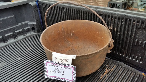 Thrift Store «County Line Thrift Store», reviews and photos, 4130 Charles Hardy Pkwy, Dallas, GA 30157, USA