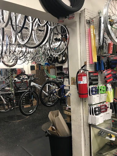 Bicycle Store «Reseda Bicycles», reviews and photos, 7056 Reseda Blvd, Reseda, CA 91335, USA