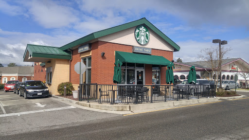 Starbucks, 704 England St, Ashland, VA 23005, USA, 
