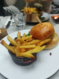 Hamburger du Restaurant Rivié à Paris - n°9