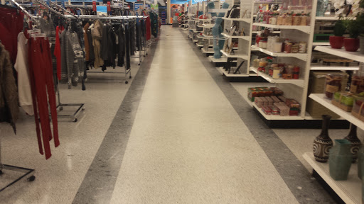 Clothing Store «Ross Dress for Less», reviews and photos, 65 Coliseum Crossing, Hampton, VA 23666, USA