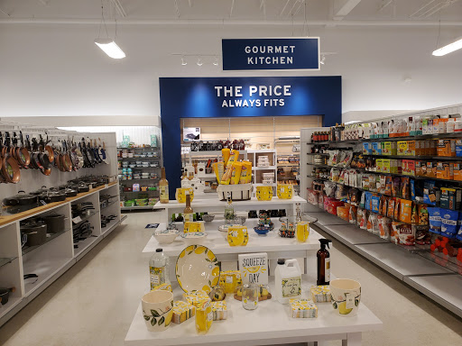 Department Store «Marshalls», reviews and photos, 5562 Silver Hill Rd, District Heights, MD 20747, USA