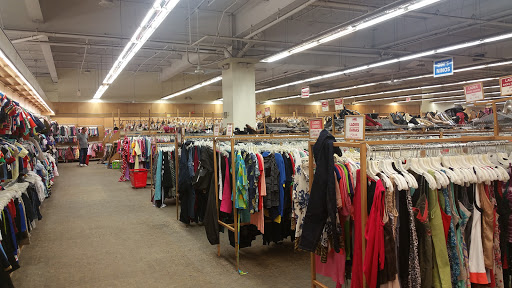 Thrift Store «MyUnique», reviews and photos, 218 W 234th St, Bronx, NY 10463, USA