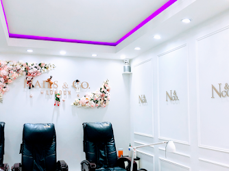 Nails & Co. London (Independent Salon)