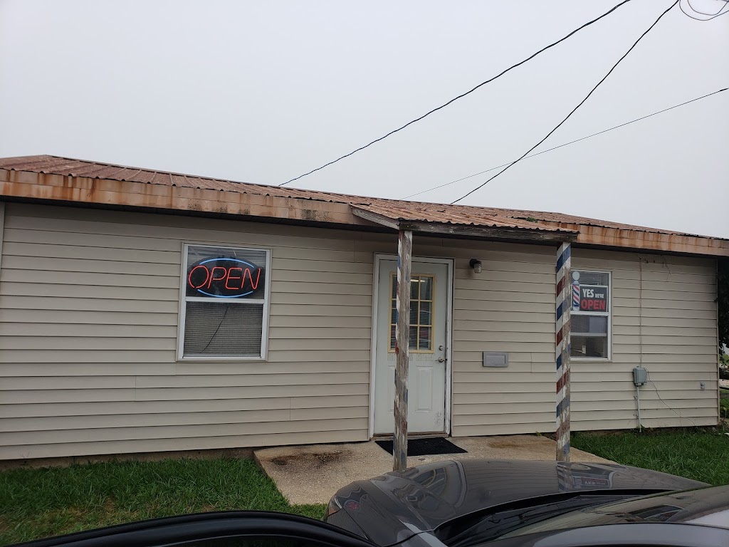 Steve's Barber Shop 65037