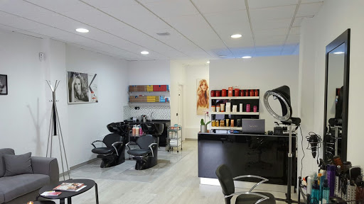 DMB peluquer@s en Candelaria, Santa Cruz de Tenerife
