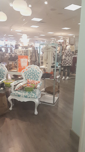 Shopping Mall «Taubman Prestige Outlets», reviews and photos, 17057 N Outer 40 Rd, Chesterfield, MO 63005, USA