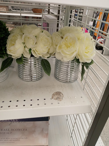 Clothing Store «Ross Dress for Less», reviews and photos, 2595 N Decatur Rd, Decatur, GA 30033, USA