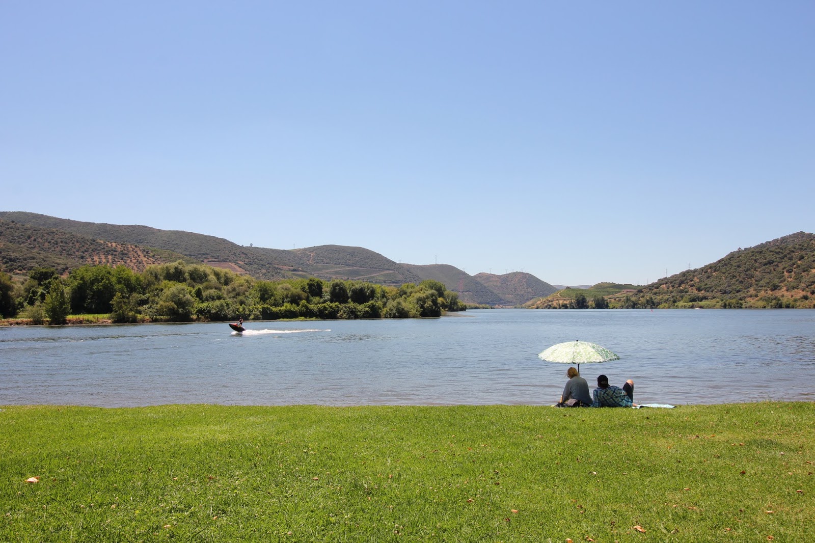 Praia Fluvial Foz do Rio Sabor'in fotoğrafı imkanlar alanı