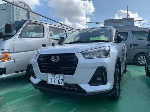 ｇ ｔショップ 石垣島にて中古車販売 新車販売 車検 板金 さび止め 買い取り いろいろな分野をお客様に提供しています