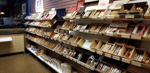Tobacco Shop «Jenuwine Cigar Lounge», reviews and photos, 44791 Schoenherr Rd, Sterling Heights, MI 48313, USA