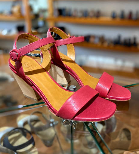 Shoe Store «Rainsong Shoes», reviews and photos, 117 Plaza St, Healdsburg, CA 95448, USA